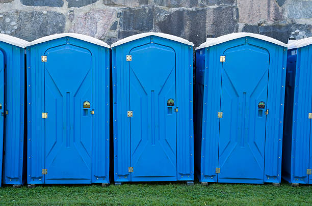 Types of Portable Toilets We Offer in Beverly, NJ